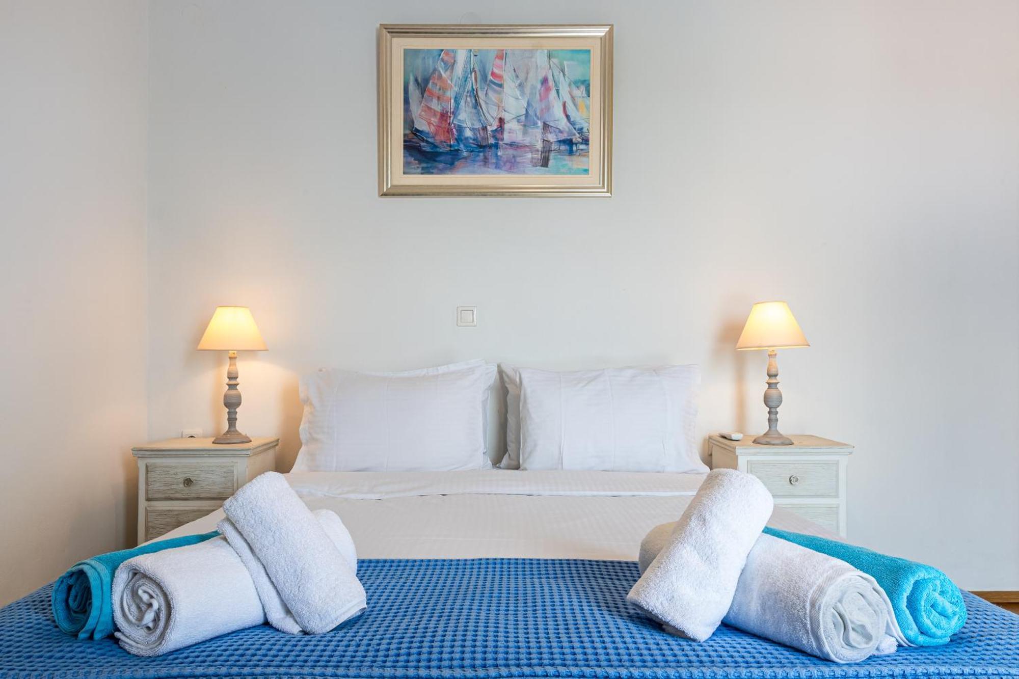 Dimitra Apartment With Private Pool And Sea View -The Ground Floor Of A Two Storey Building Daratsos Buitenkant foto