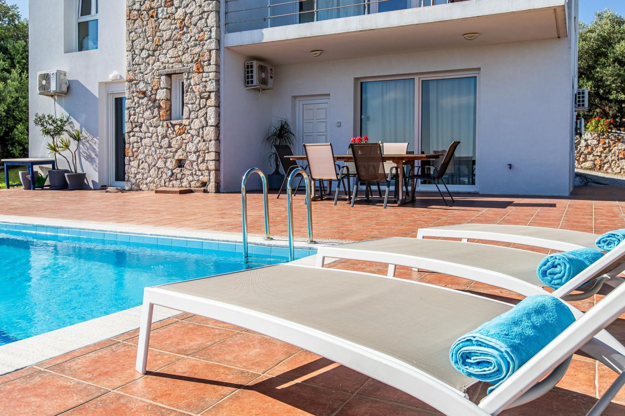 Dimitra Apartment With Private Pool And Sea View -The Ground Floor Of A Two Storey Building Daratsos Buitenkant foto